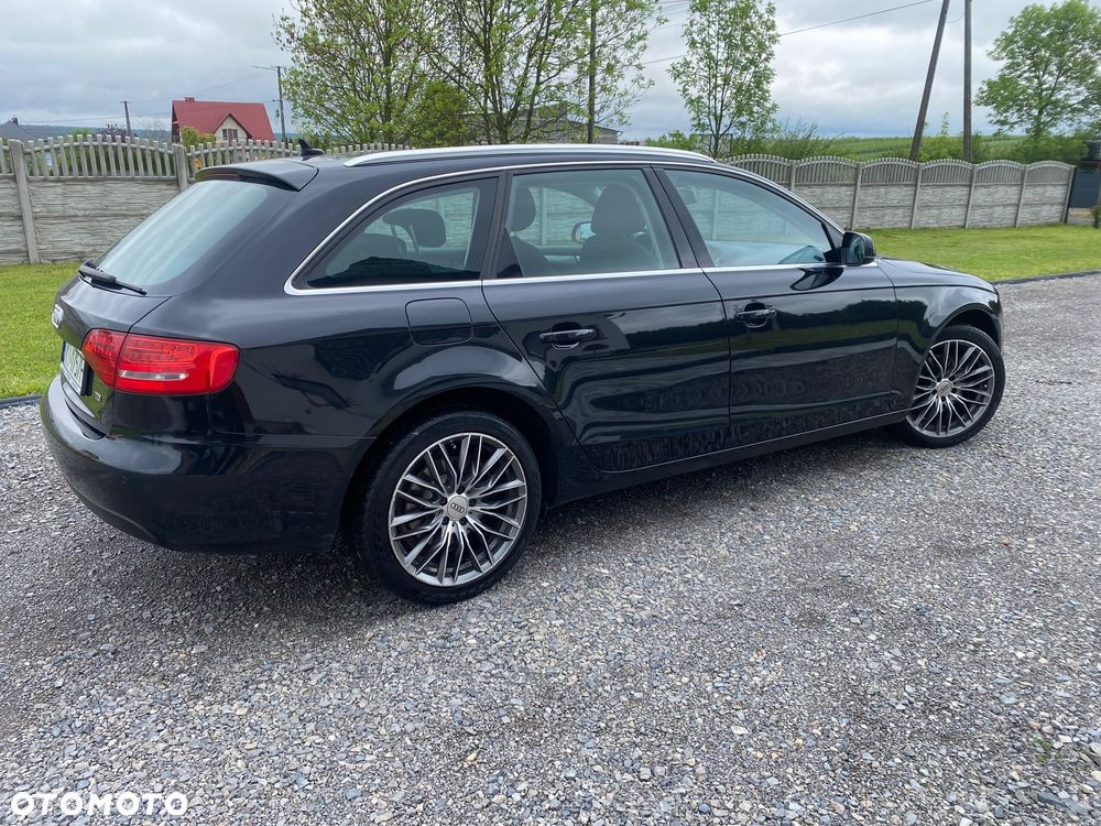 Audi A4 Avant 2.0 TDI DPF Attraction - 4