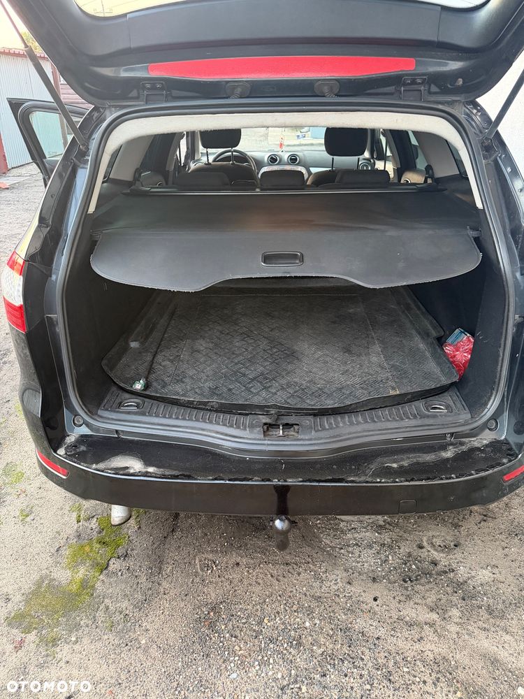 Ford Mondeo - 10