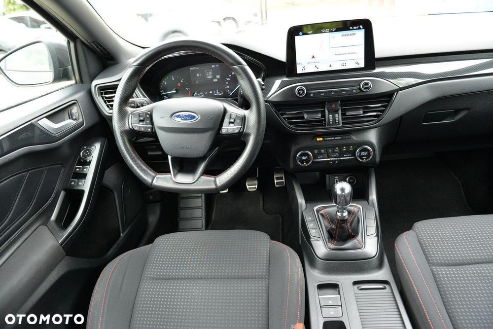 Ford Focus 1.5 EcoBlue Start-Stopp-System ST-LINE - 13