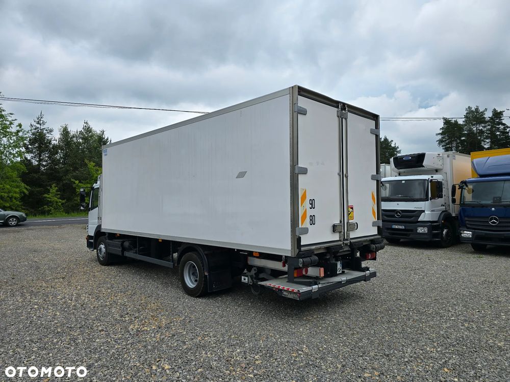 Mercedes-Benz atego - 7