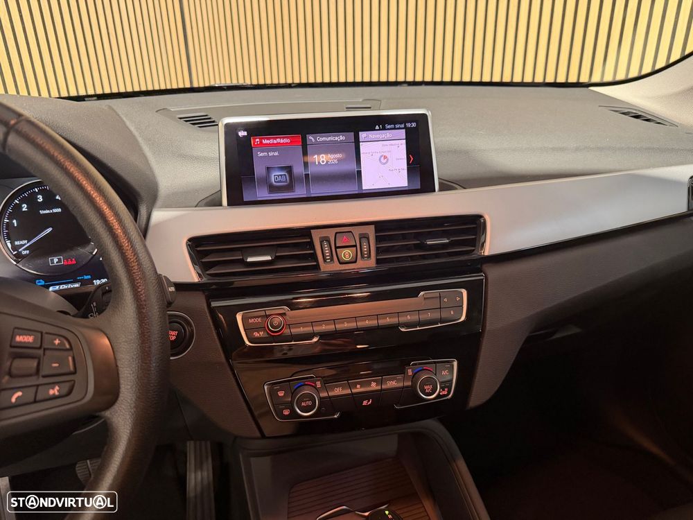 BMW X1 25 e xDrive - 13