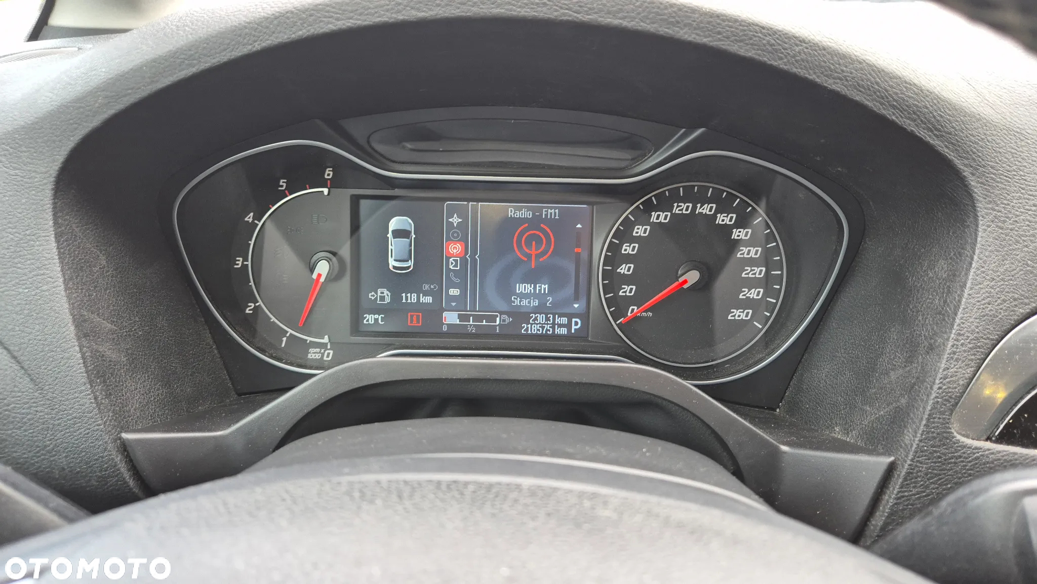 Ford S-Max 2.0 TDCi DPF Titanium - 18