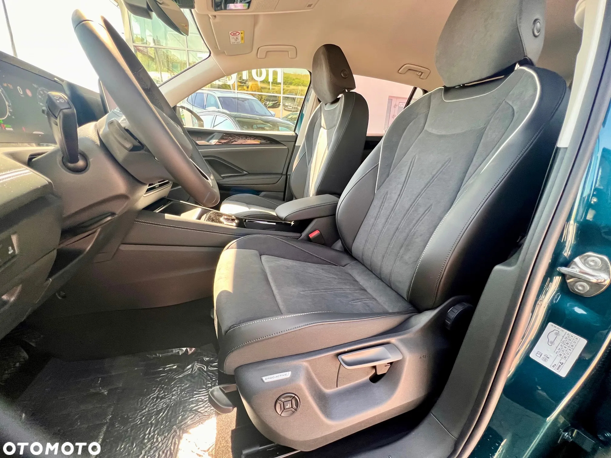 Volkswagen Tiguan 1.5 eHybrid PHEV Elegance DSG - 8