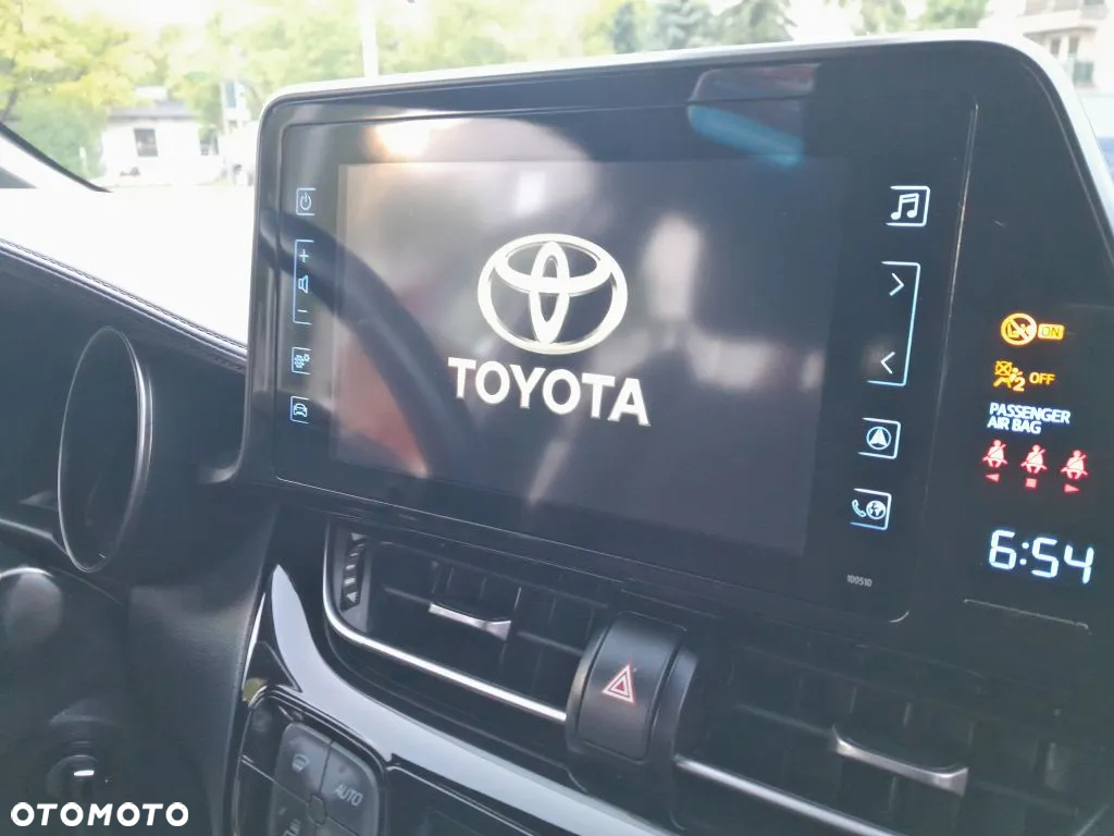 Toyota C-HR 1.2 T GPF Premium CVT - 14