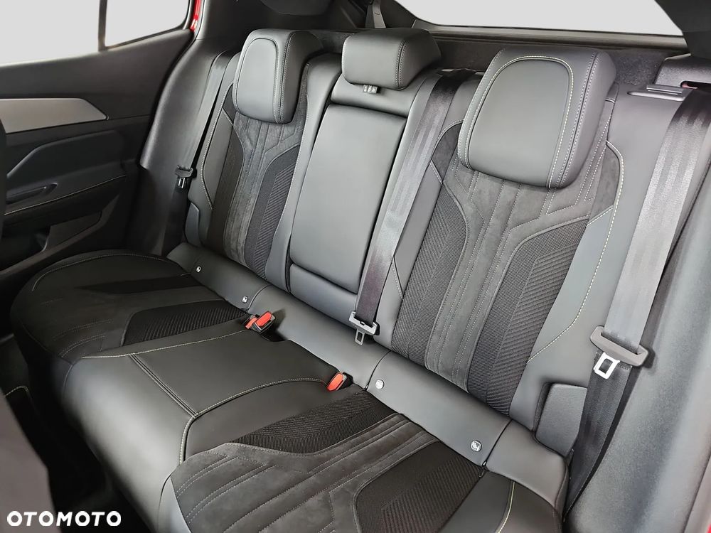 Peugeot 408 HYBRID 145 e-DSC6 GT Exclusive - 11