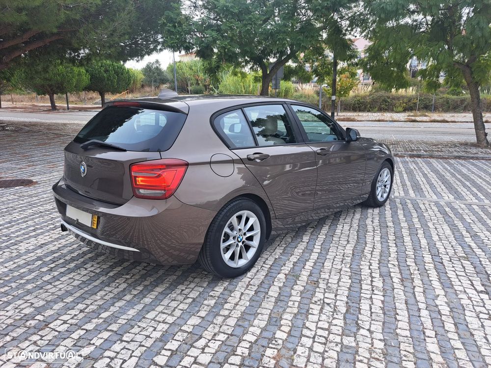 BMW 116 d EDynamics Line Urban - 16