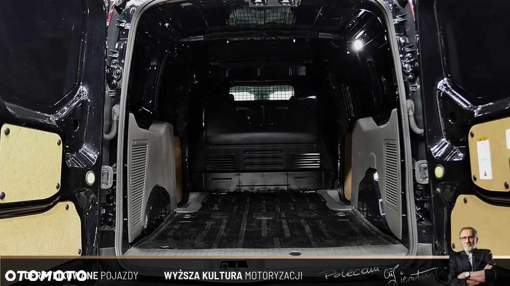 Ford Transit Connect - 26