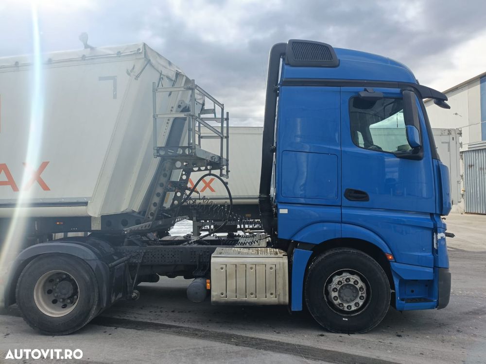 Mercedes-Benz ACTROS - 3