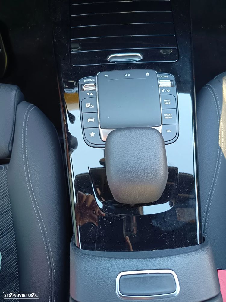 Mercedes-Benz A 250 Limousine e 8G-DCT Progressive - 14