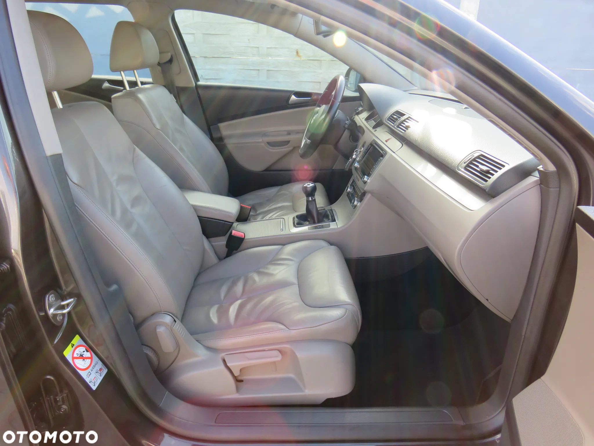 Volkswagen Passat Variant 1.6 TDI BlueMotion Technology Comfortline - 37