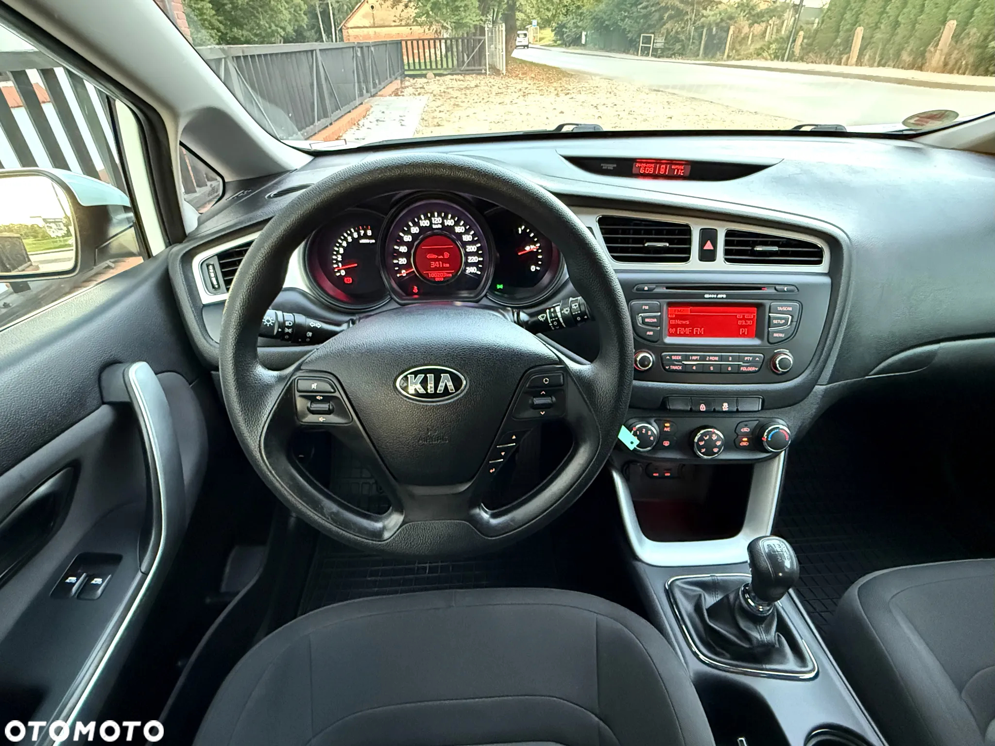 Kia Ceed 1.4 CVVT Attract Plus - 10