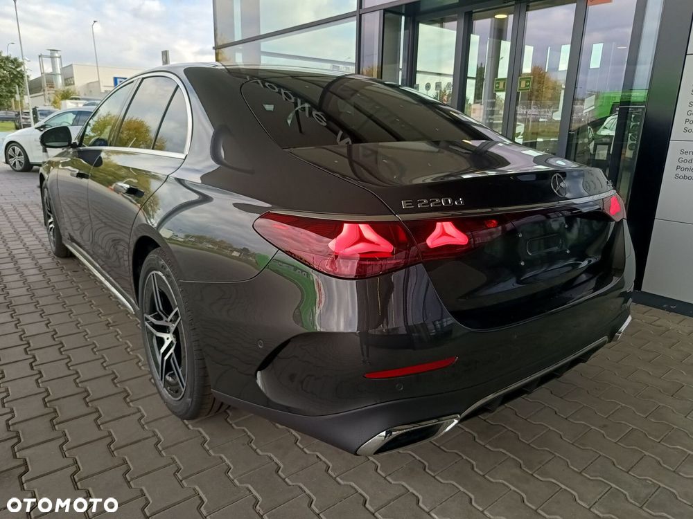 Mercedes-Benz Klasa E - 6