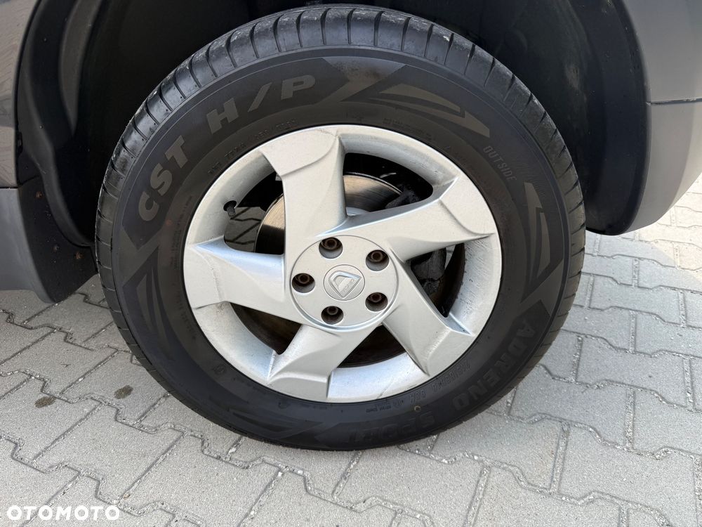 Dacia Duster 1.6 16V 4x2 Ambiance - 15
