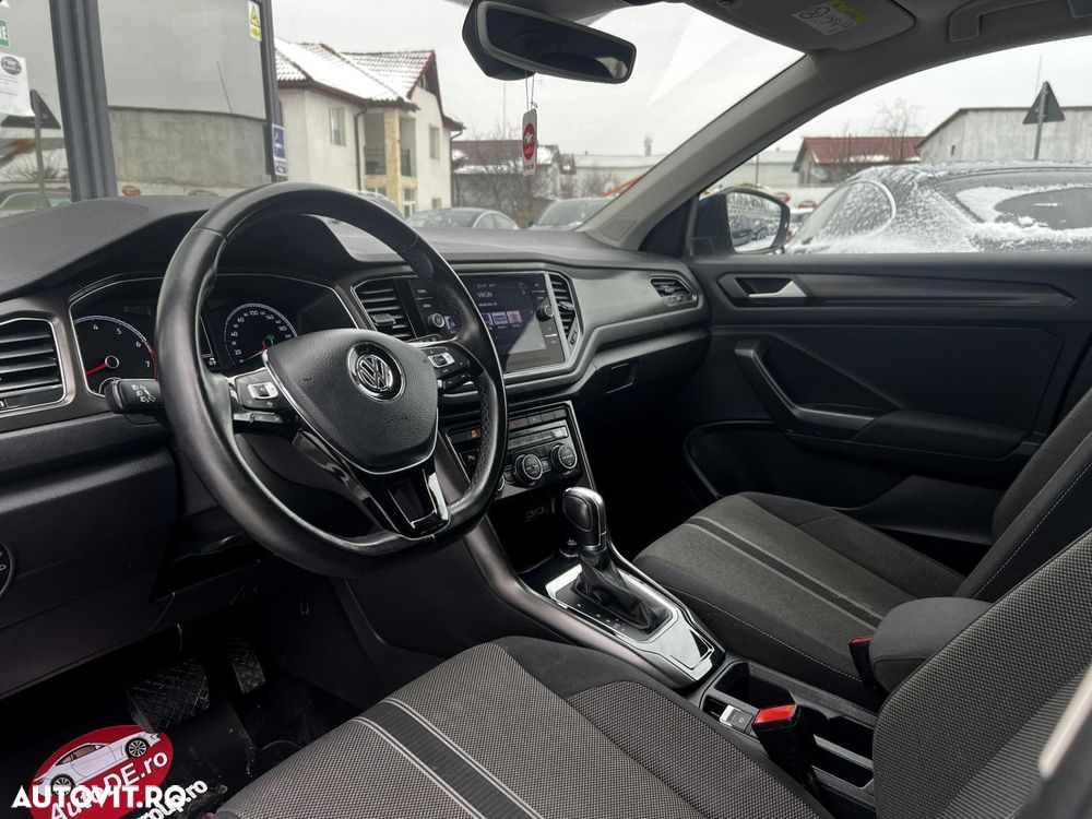 Volkswagen T-Roc - 5
