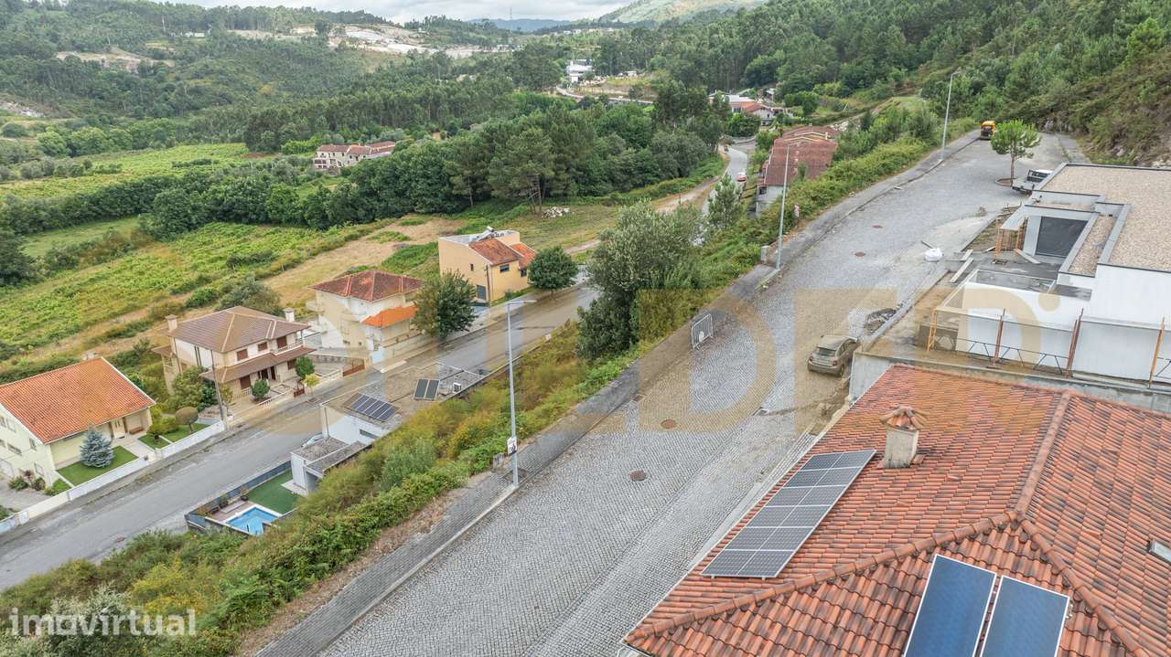 Terreno construção em Póvoa de Lanhoso - Grande imagem: 2/12