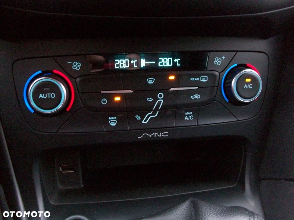 Ford Focus 1.6 TI-VCT Titanium - 19