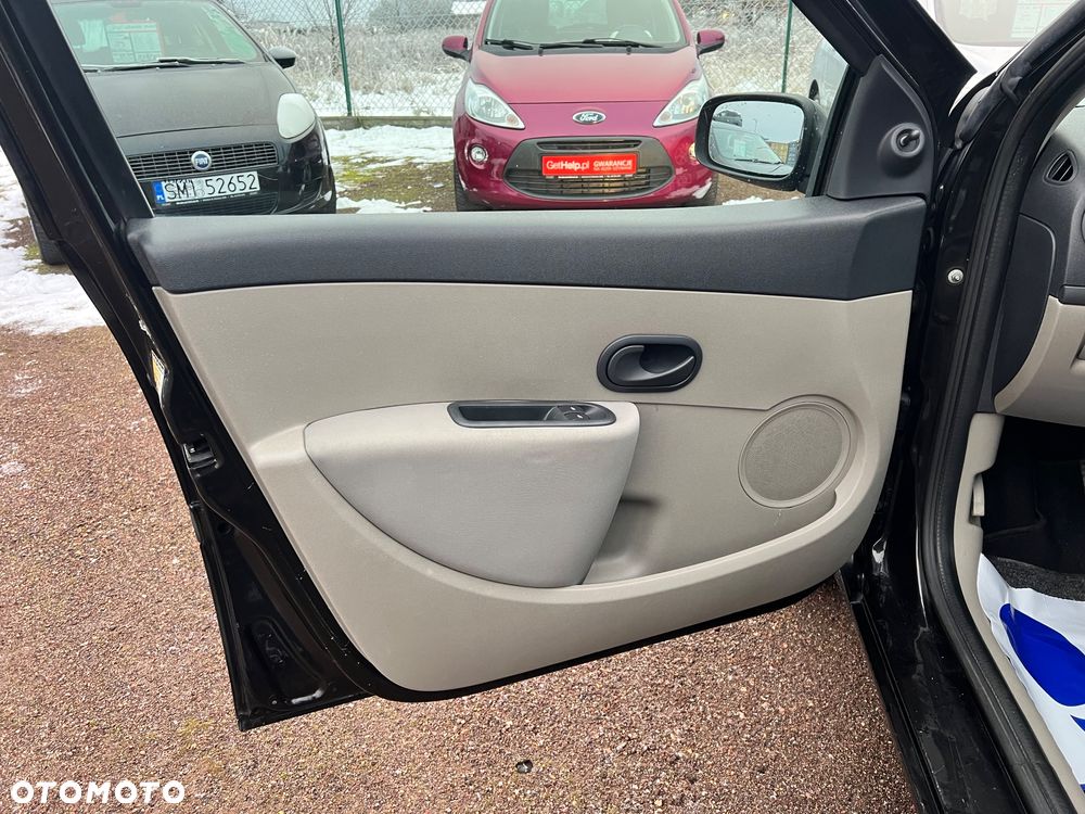 Renault Clio 1.2 16V Expression - 17