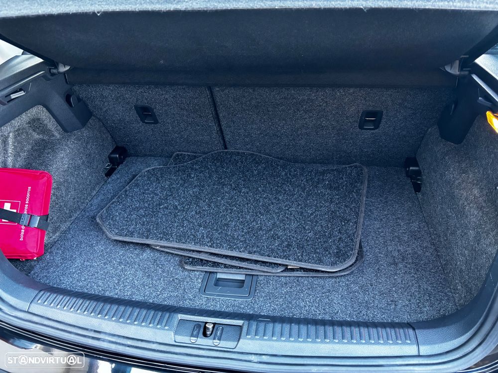 VW Polo - 8