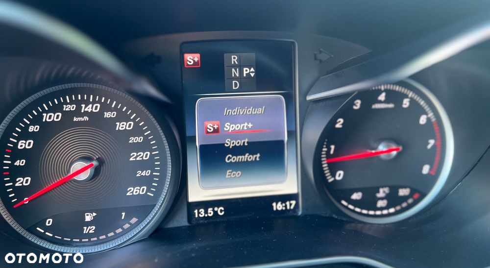 Mercedes-Benz Klasa C 200 4-Matic 7G-TRONIC - 26
