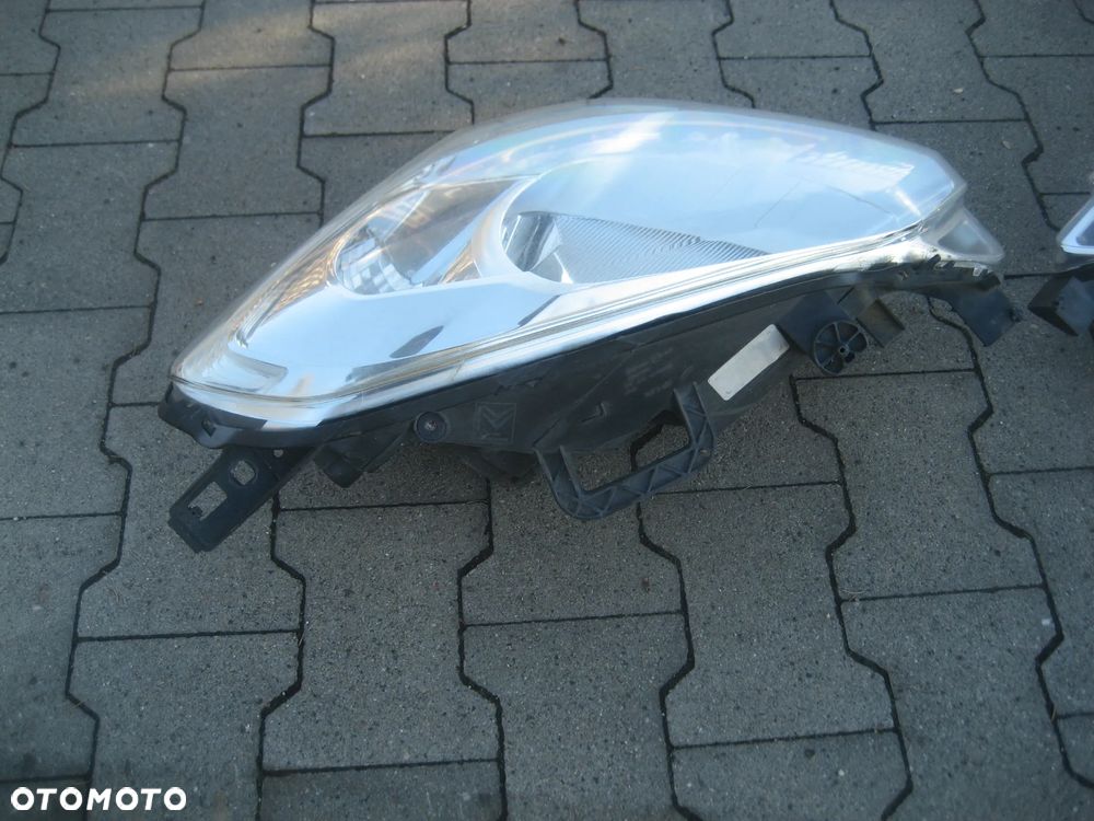 citroen berlingo iii 08-12r lampa przód prawa lewa europa - 4