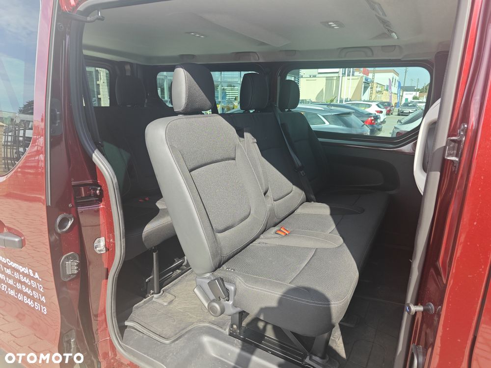 Renault Trafic Grand 2.0 dCi - 15