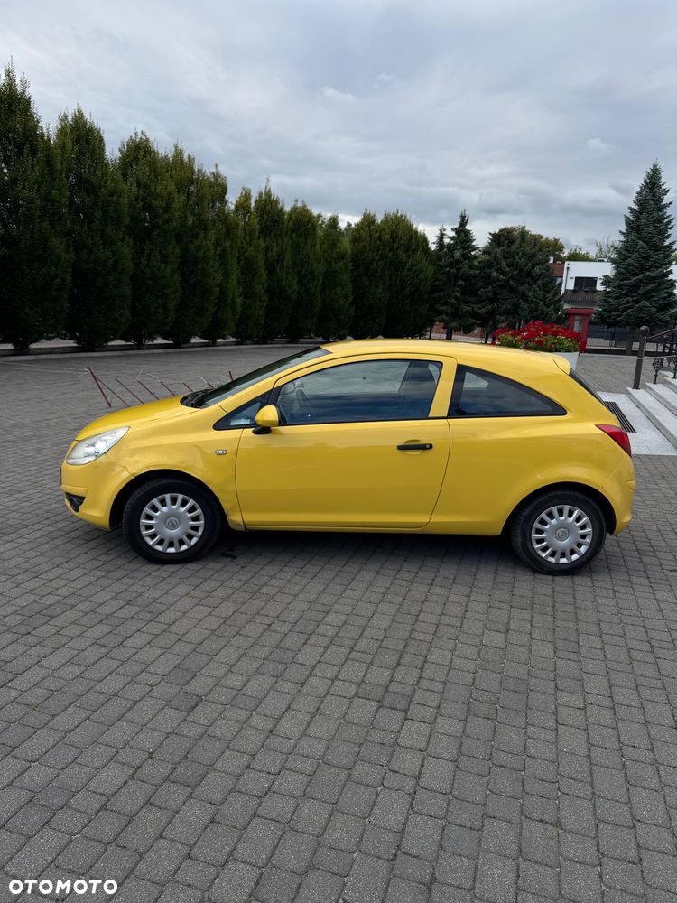 Opel Corsa 1.0 12V Essentia - 5