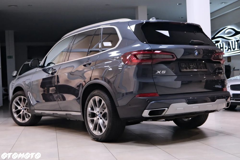 BMW X5 xDrive45e xLine - 11