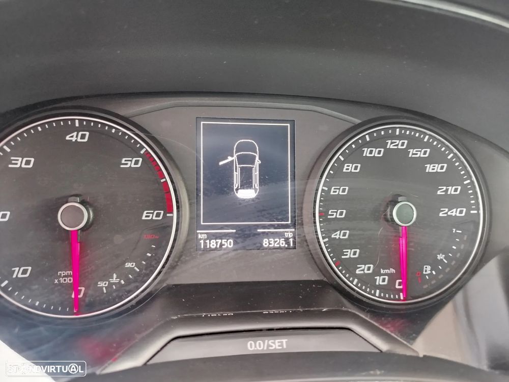 SEAT Arona 1.6 TDI FR - 8
