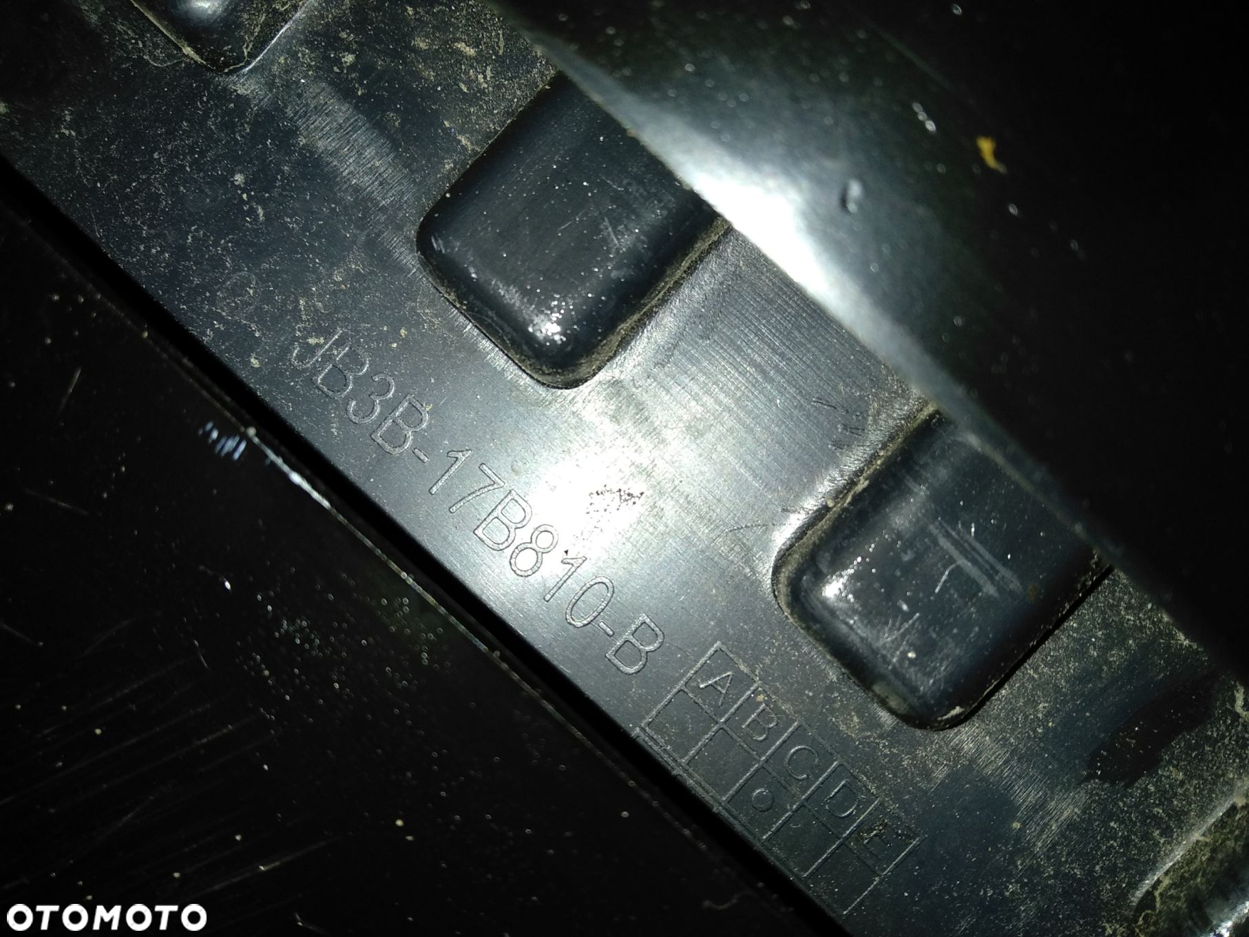 Stopień belka tył Ford Ranger III JB3B-17B810-B - 7