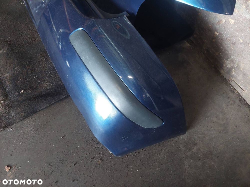 KOMPLETNY TYŁ KLAPA BAGAŻNIKA ZDERZAK TYŁ LAMPY TOYOTA YARIS I LIFT 8P4 - 8