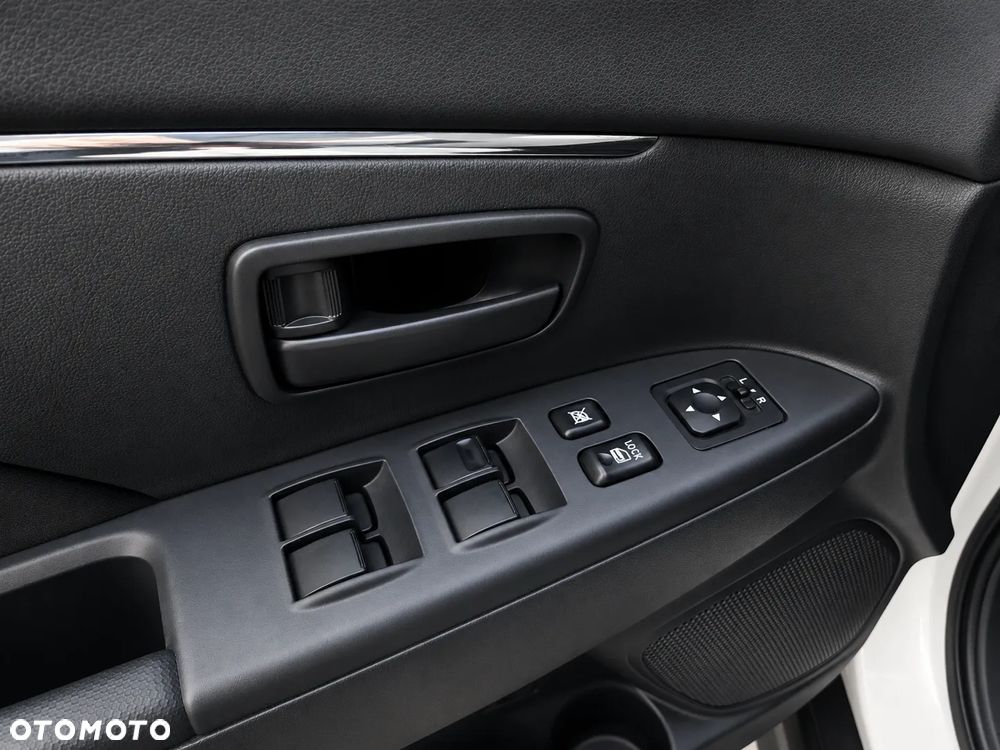 Mitsubishi ASX 1.6 Invite Navi - 19