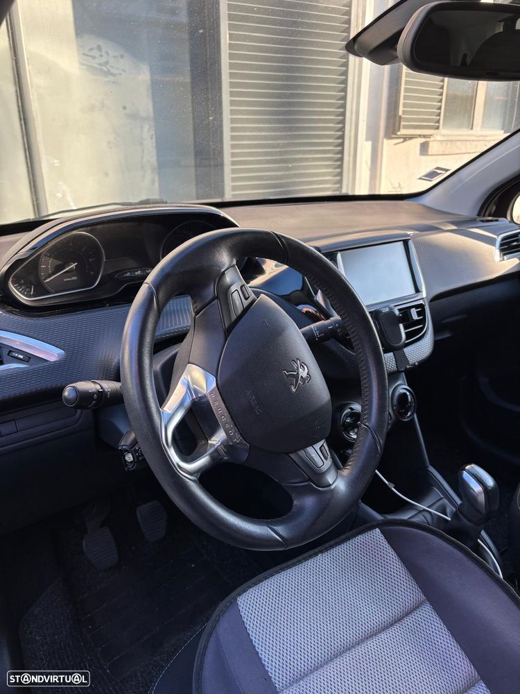 Peugeot 208 1.0 PureTech Access - 10