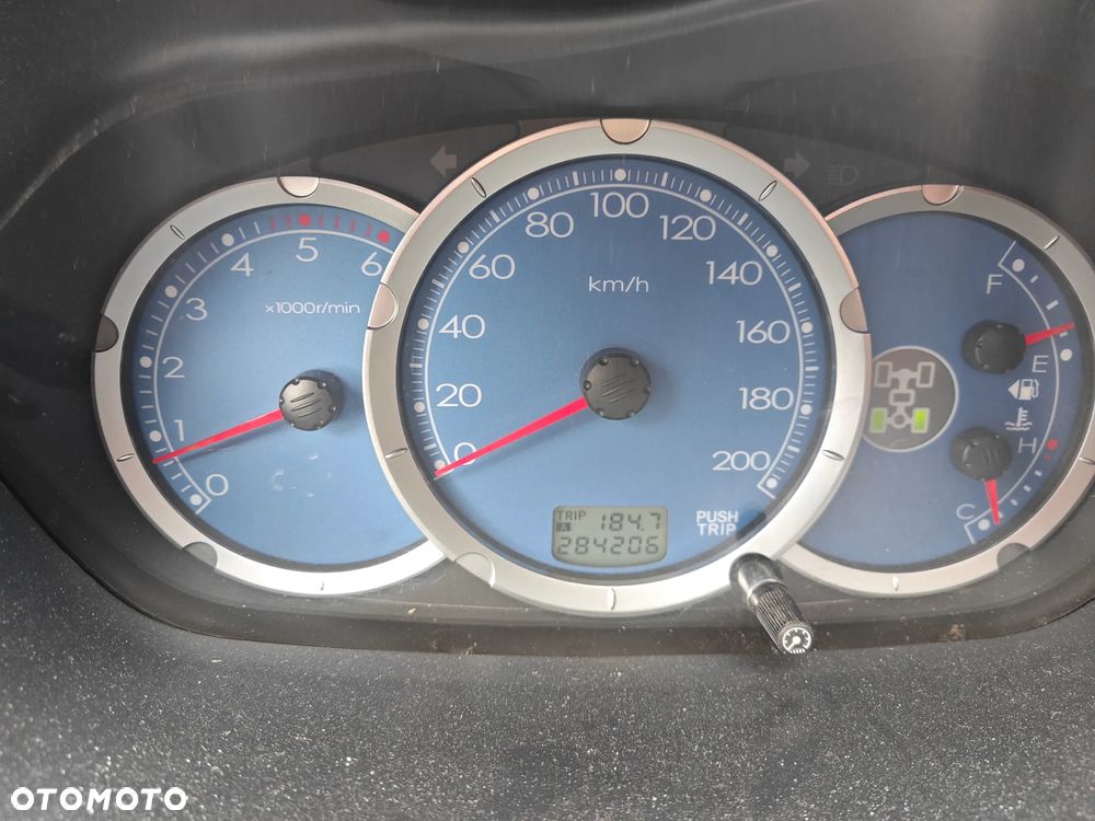 Mitsubishi L200 2.5 DID Intense - 15