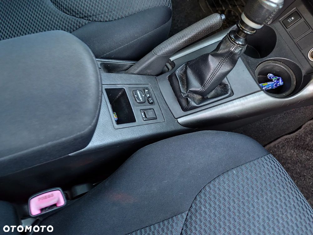 Toyota RAV4 2.2 D-4D 2010 - 14