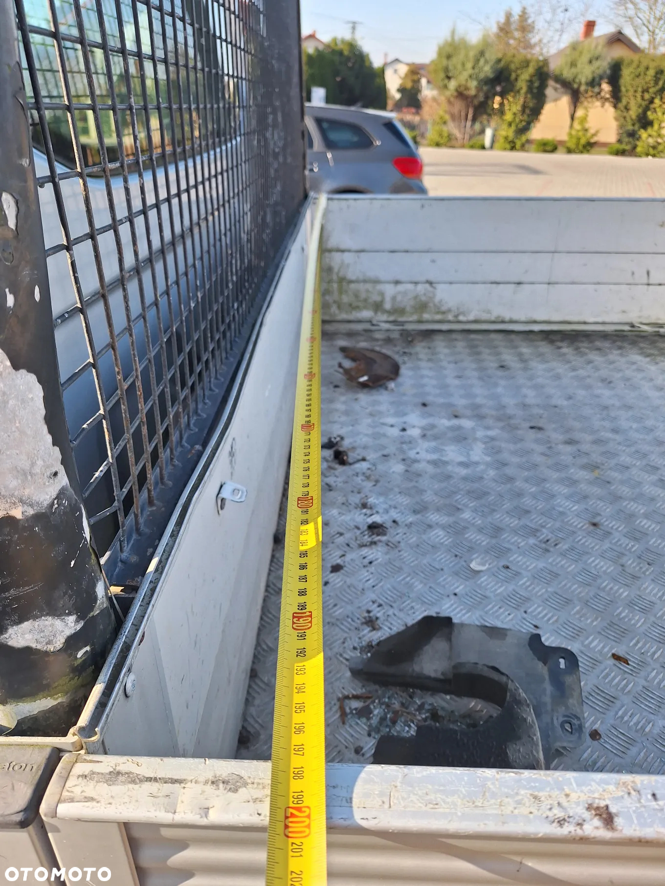 KRATOWNICA SIATKA OSŁONA SZYBY PAŁĄK- VW TRANSPORTER T5 DOKA - 2