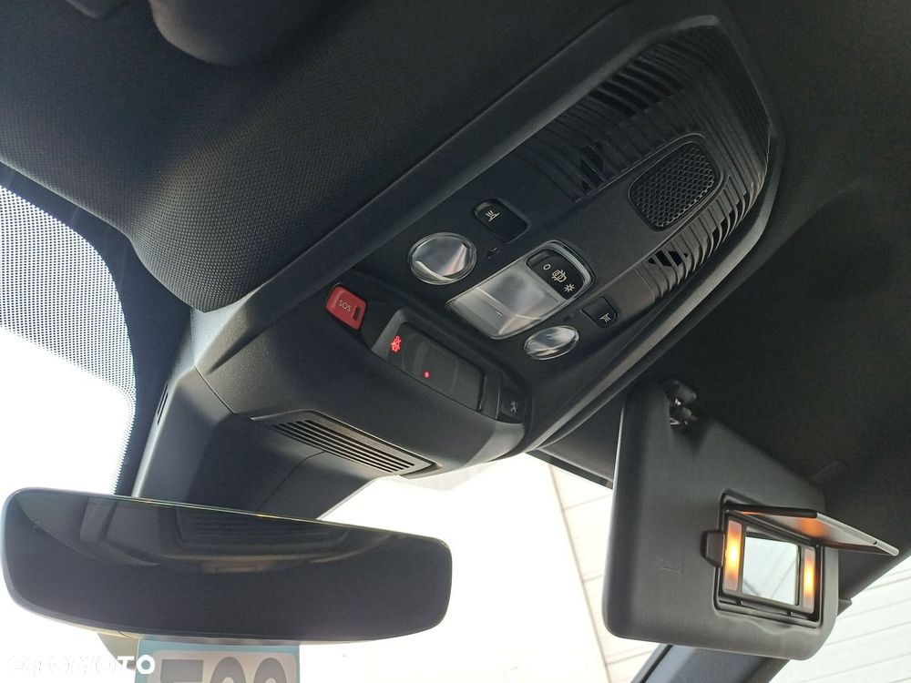 Peugeot 3008 1.5 BlueHDi GT Pack S&S EAT8 - 23