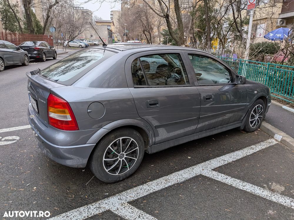 Opel Astra - 5