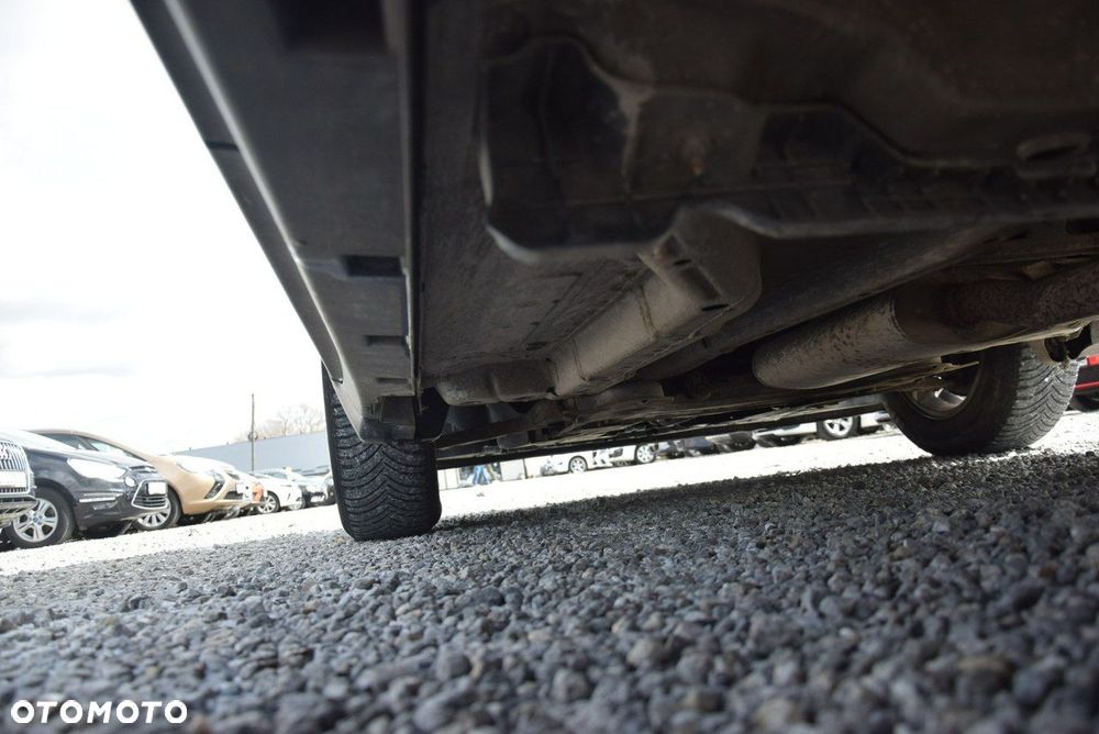 Chevrolet Trax 1.6 LT - 35