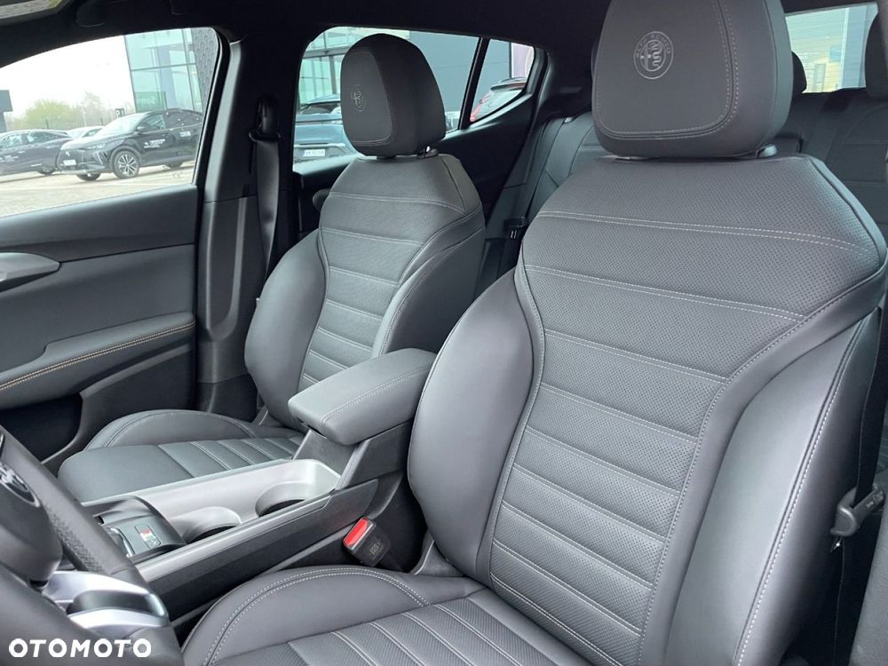 Alfa Romeo Tonale - 10