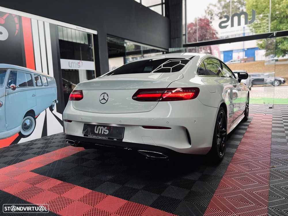 Mercedes-Benz E 220 d AMG Line - 12