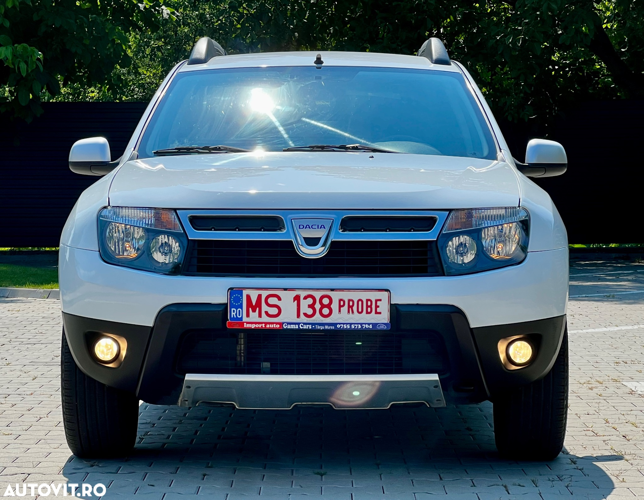 Dacia Duster 1.6 4x4 Laureate - 13