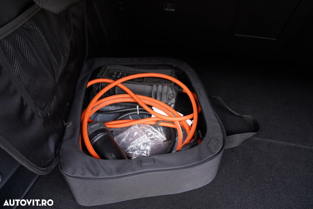 Peugeot 3008 PHEV 300 EAT8 4X4 Allure Pack - 23