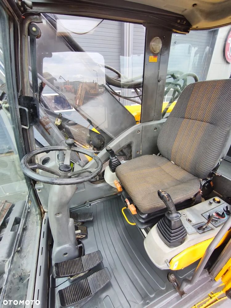 Volvo EW160 - 6