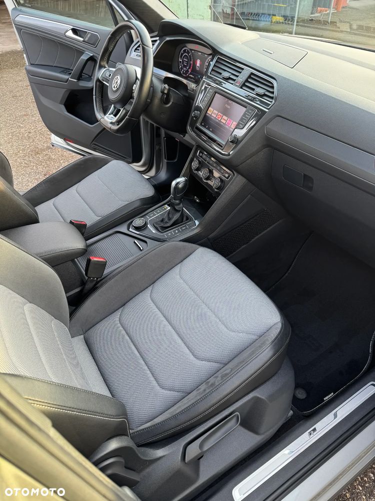 Volkswagen Tiguan 2.0 TDI SCR 4MOTION DSG Highline - 31