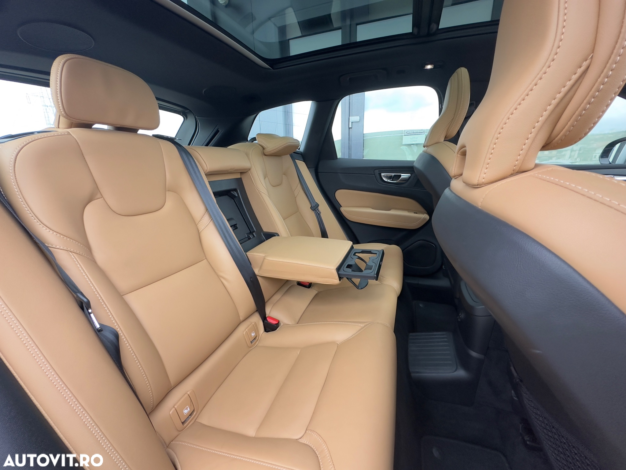 Volvo XC 60 T6 AWD Recharge Geartronic Inscription - 22