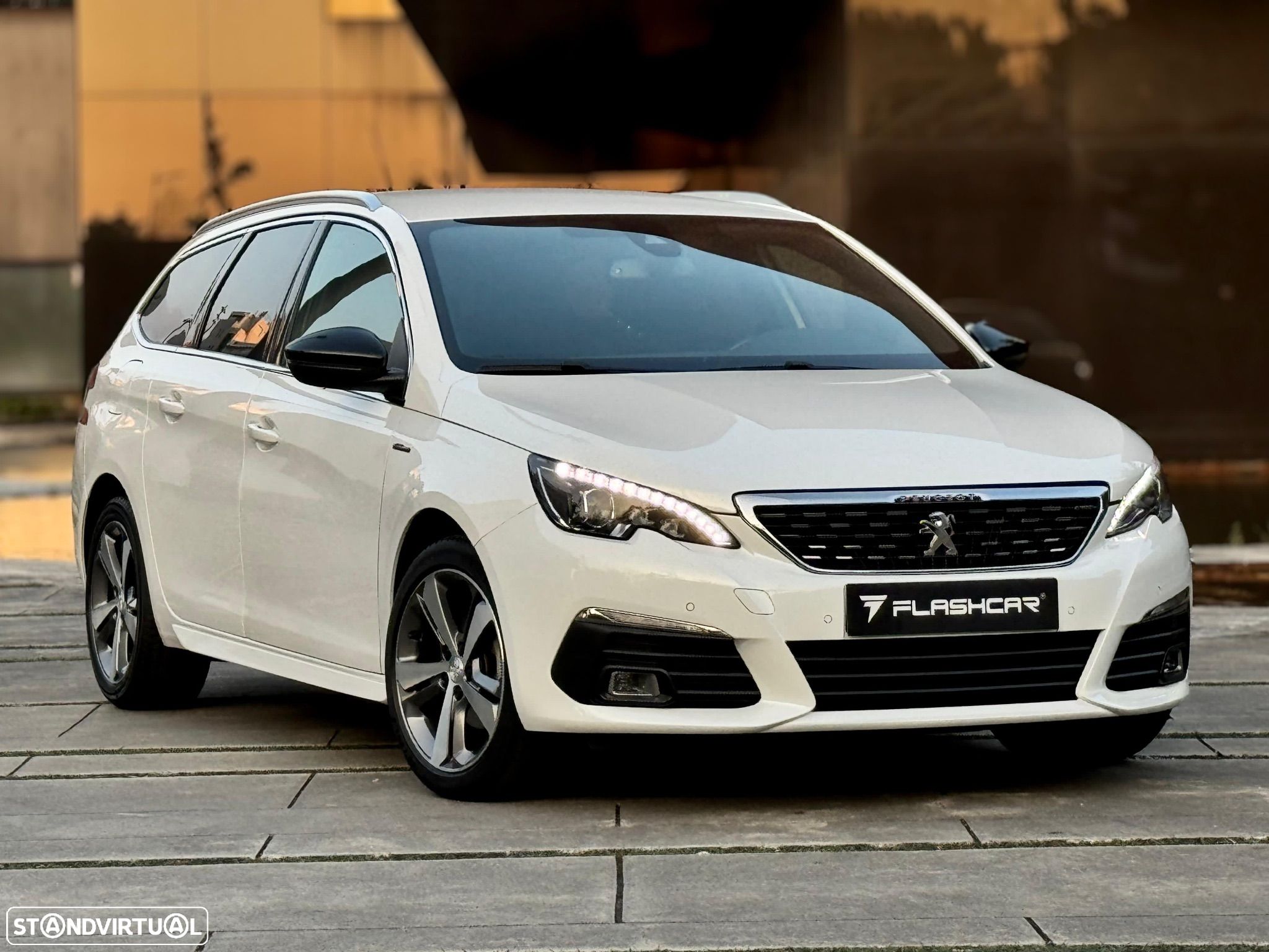 Peugeot 308 SW 1.5 BlueHDi GT Line - 1