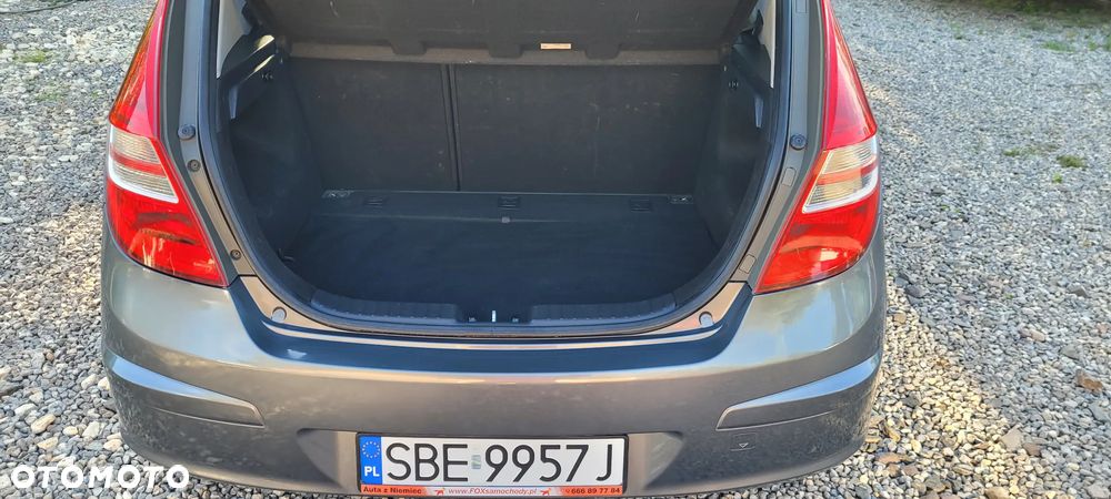 Hyundai i30 1.4 Blue Comfort - 26