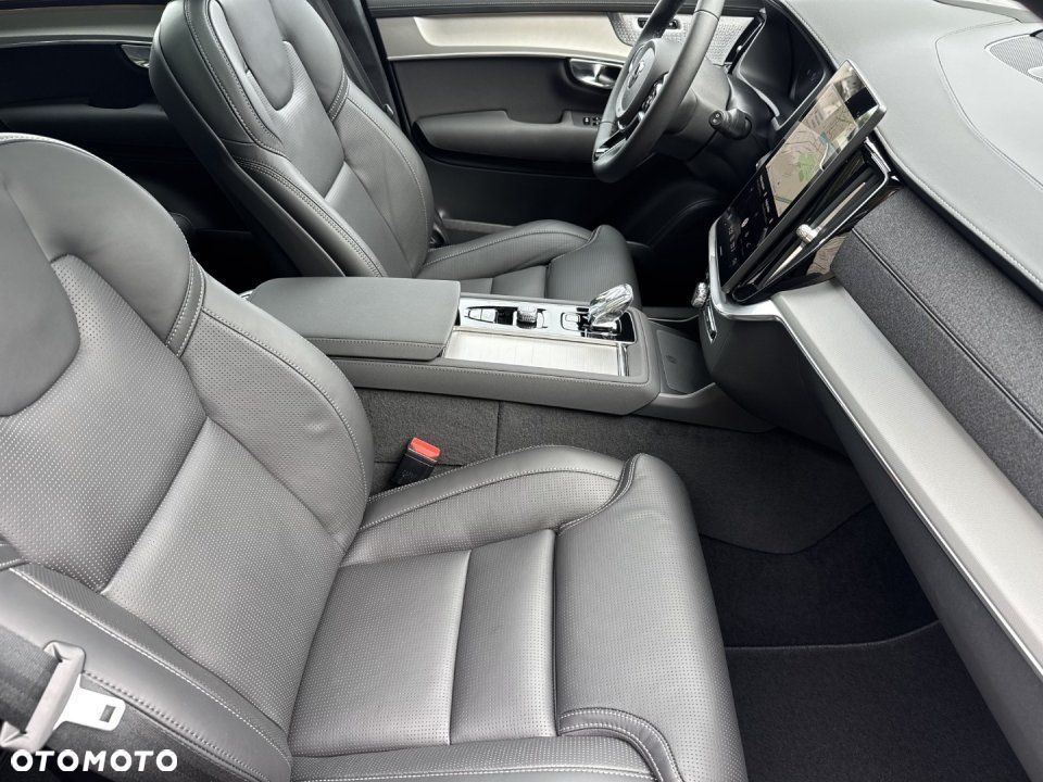 Volvo XC 90 - 20