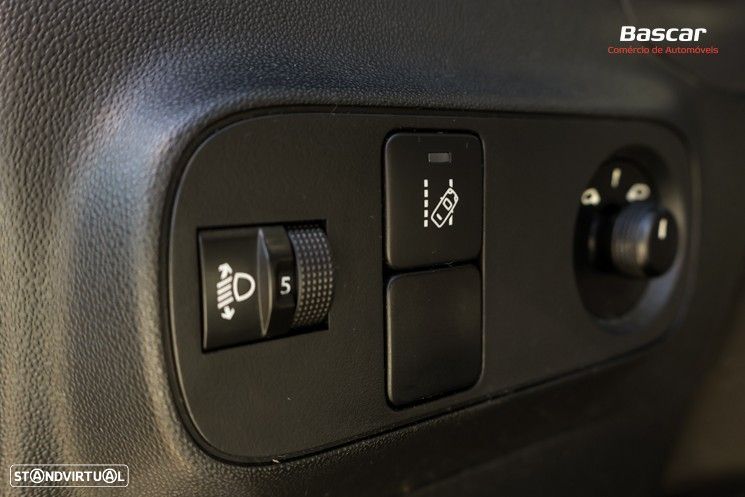 Citroën C3 1.6 BlueHDi Feel - 43