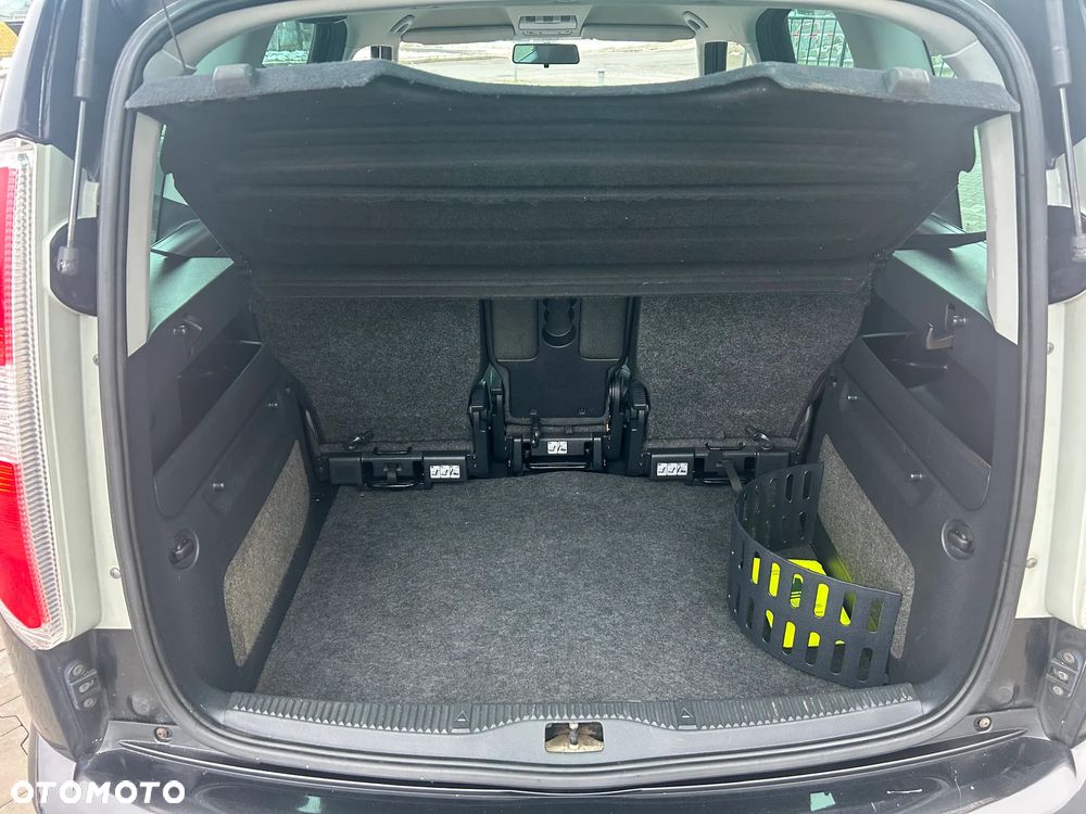 Skoda Roomster 1.2 Ambition - 27